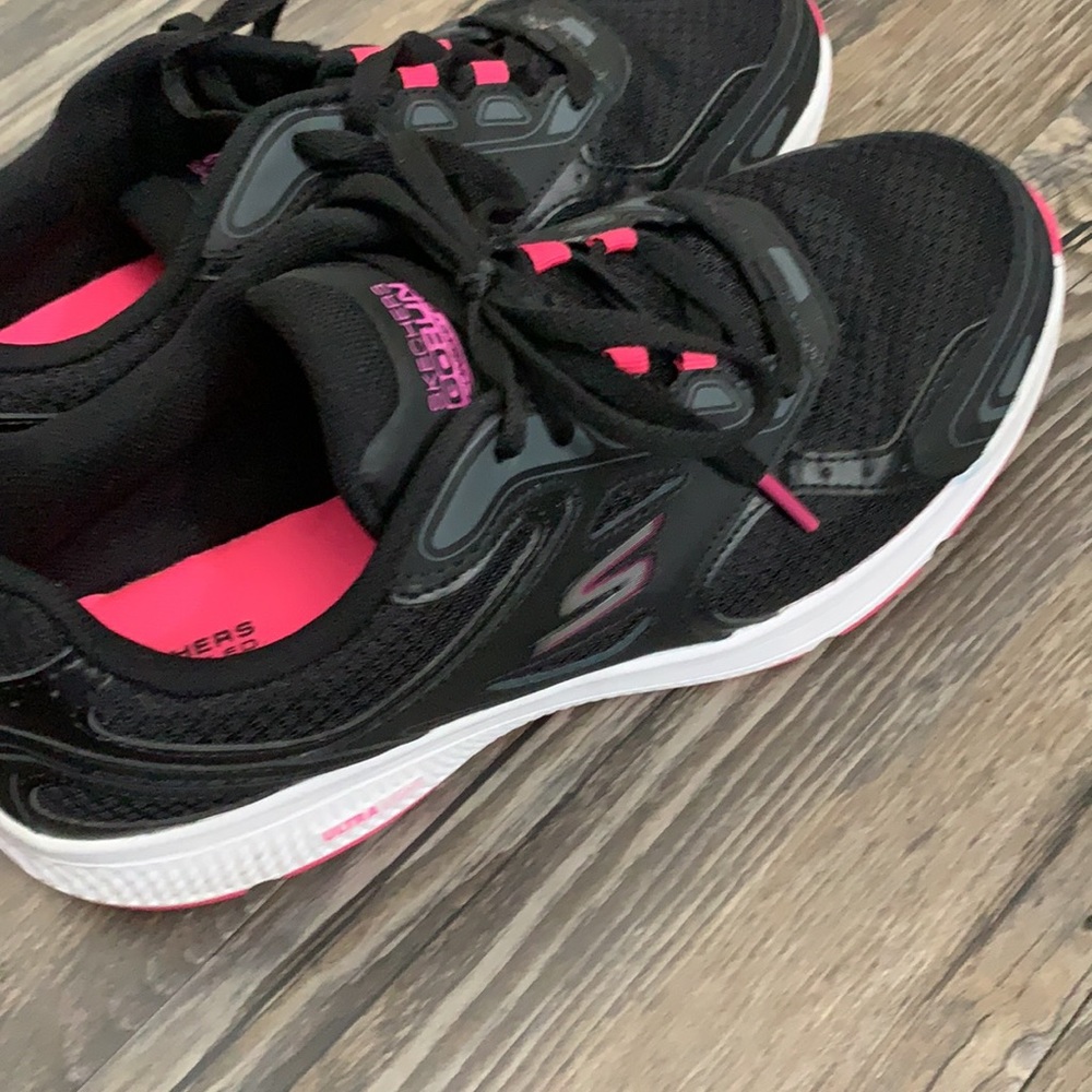 Sketchers